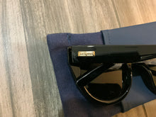 Load image into Gallery viewer, Le Specs AIR HEART women’s sunglasses