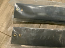 Load image into Gallery viewer, Roof rack cross bars