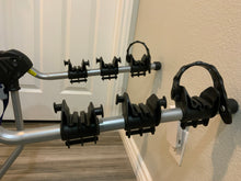 Load image into Gallery viewer, Thule venture 3 bike trunk vehicle rack