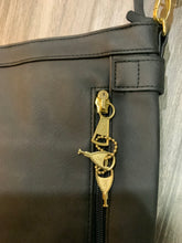 Load image into Gallery viewer, Concealed carry purse with safety locking option