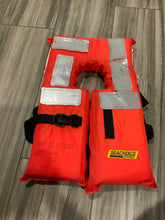 Load image into Gallery viewer, Commercial offshore youth life-vest