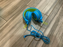 Load image into Gallery viewer, Kids over the ear headphones