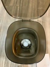 Load image into Gallery viewer, WiFi Automatic pet feeder with App control and other features