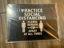 Load image into Gallery viewer, Landscape top sign frame