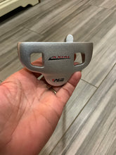 Load image into Gallery viewer, Junior flex axial golf putter for kids