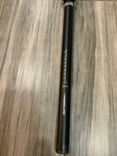 Load image into Gallery viewer, Bike seat post