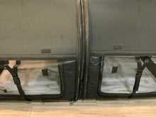 Load image into Gallery viewer, Portable 2 in 1 double kennel tube carrier