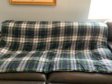 Load image into Gallery viewer, Twin/Twin XL down alternative comforter