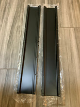 Load image into Gallery viewer, Ski / Snowboard Wall Mount Rack