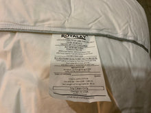 Load image into Gallery viewer, Queen duvet insert