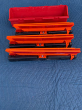 Load image into Gallery viewer, Cortina 3 Piece Triangle Warning Kit with Case