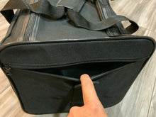 Load image into Gallery viewer, Pet carrier