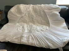 Load image into Gallery viewer, Pillow top mattress pad cover (king)