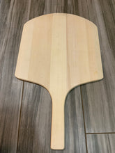Load image into Gallery viewer, Wooden pizza peel