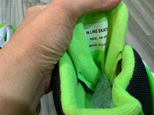Load image into Gallery viewer, Child’s in-line skates (safety pads included)