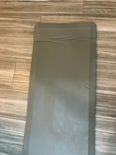 Load image into Gallery viewer, Anti fatigue mat (60” x 20”)