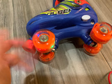Load image into Gallery viewer, Adjustable roller skates with light up wheels(Medium 13-3)