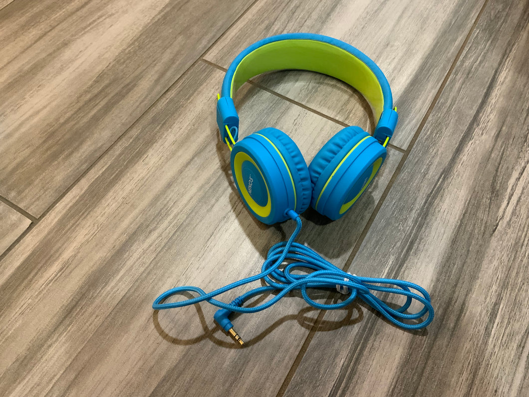 Kids over the ear headphones