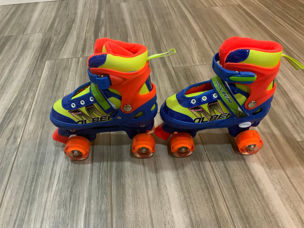 Adjustable roller skates with light up wheels(Medium 13-3)