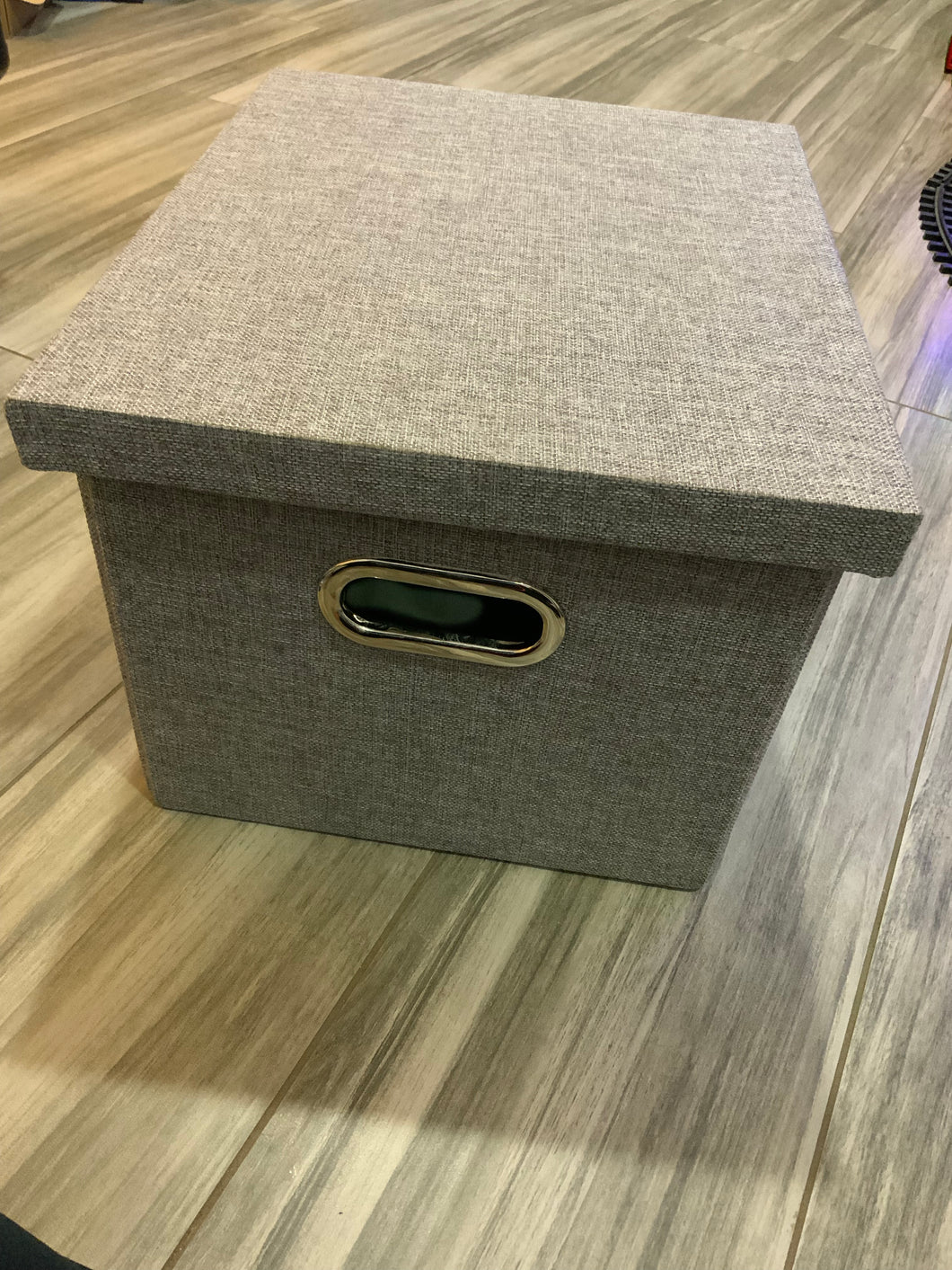 Foldable linen fabric storage box with lid and metal handles