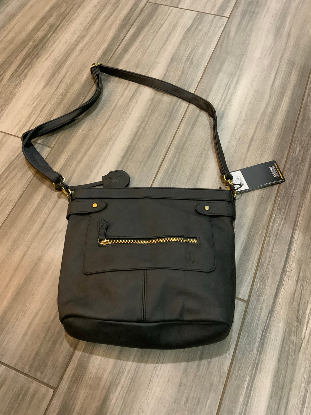 Concealed carry purse with safety locking option