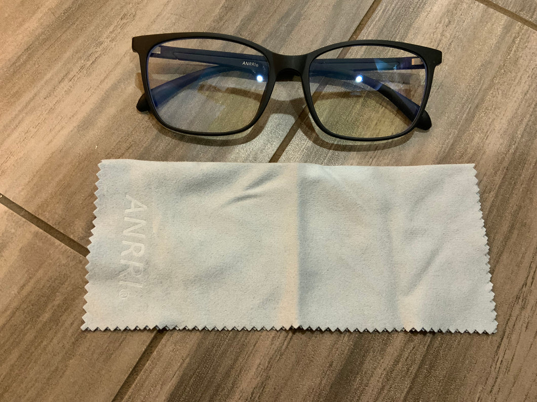 Blue light blocking glasses