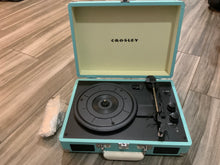 Load image into Gallery viewer, Portable turntable with built in Bluetooth speakers
