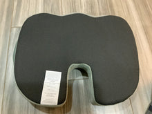 Load image into Gallery viewer, Gel seat cushion
