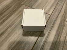 Load image into Gallery viewer, Recyclable corrugated box mailers (4” x 4” x 2”)
