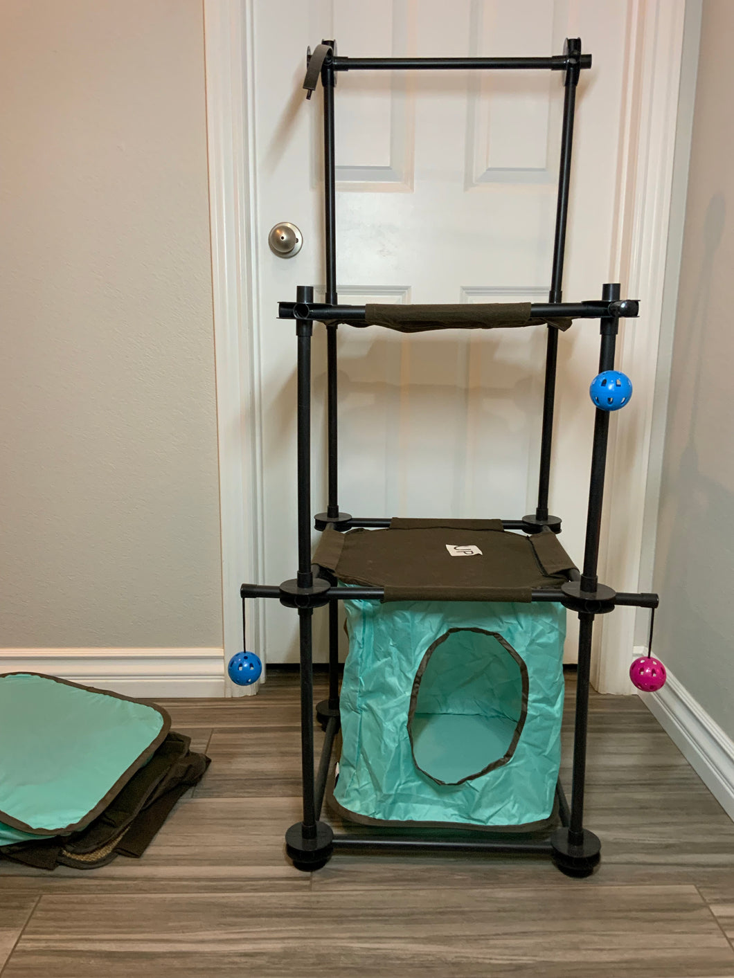 Modular cat activity center